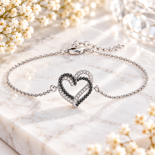 Black & White srebrna narukvica Love elegance